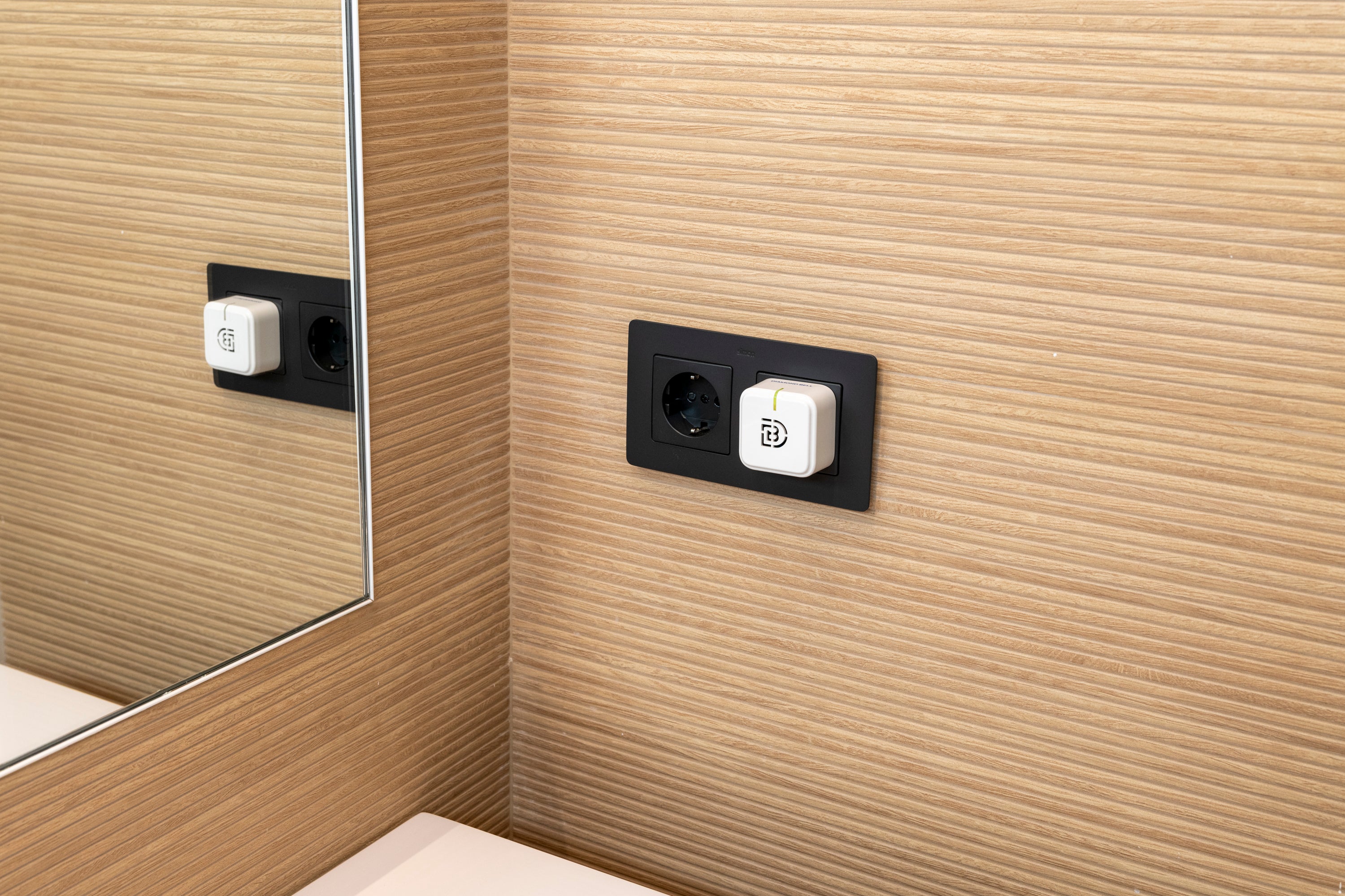 Repelente Anti Zancudos Para Interiores Diamond Bell Db-02A 25 m2